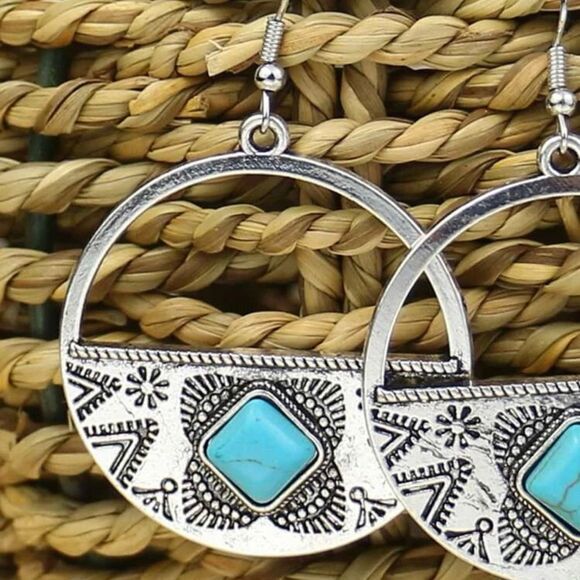 Western hoops  - Picture 3 of 3